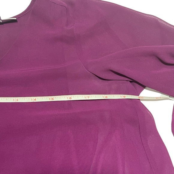 Jennifer Lopez - Womens Slightly Sheer Blouse Sz. Sm/Md - Picture 7 of 8